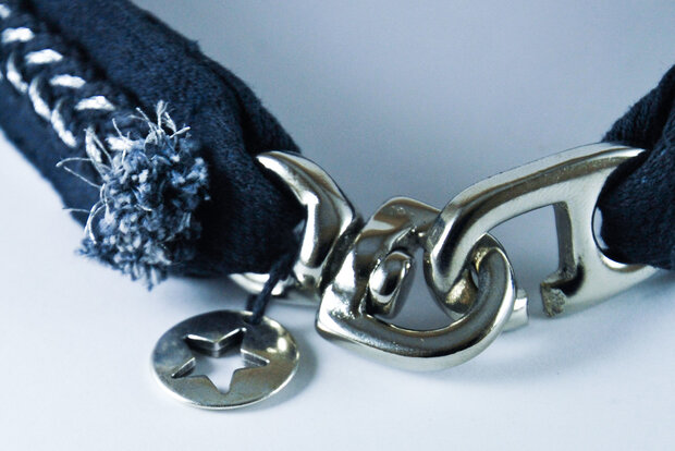 Sieraadhalsband "Maanmannetje zilver"
